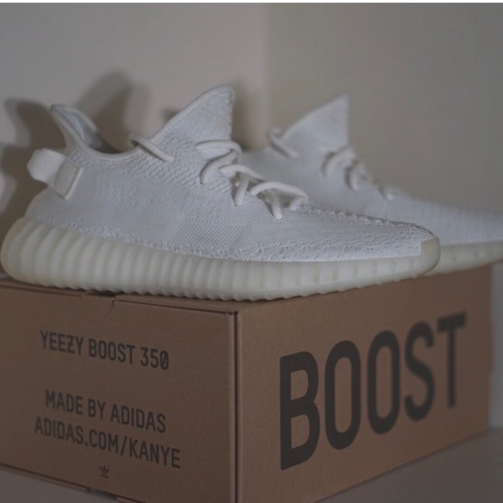 Yeezy cream white